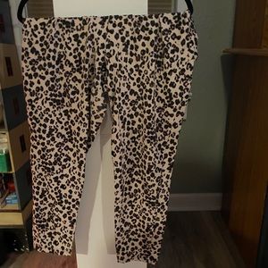 Torrid size 3 cheetah print leggings
